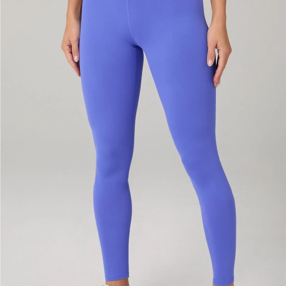 SALE THIS WEEKEND! 🍾 
Fabletics Define High-Waist Leggings - Powerhold Indigo - Picture 2 of 5